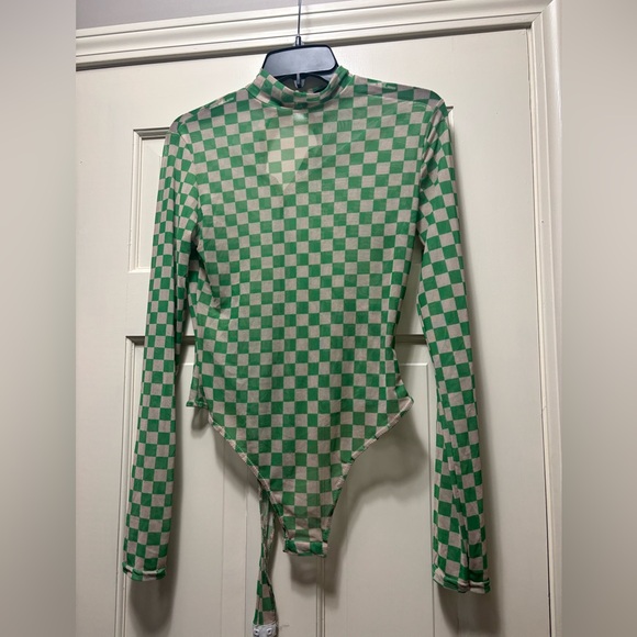 PrettyLittleThing Tops - Pretty Little Thing green Checkerboard Print Mesh High Neck Bodysuit Size 6
